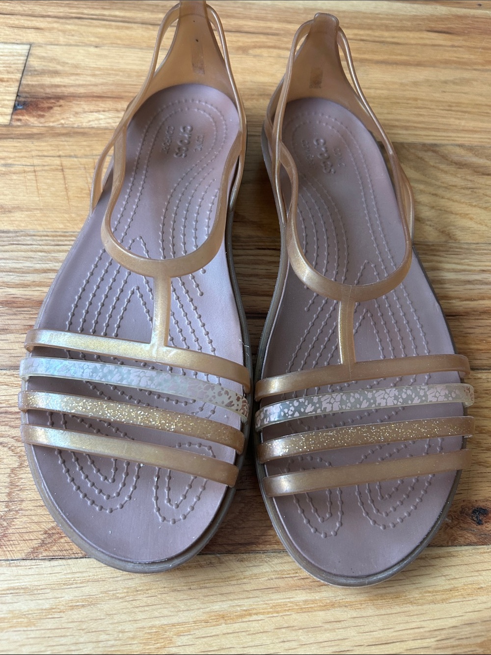 CrocsIsabella T- Strap Sandals